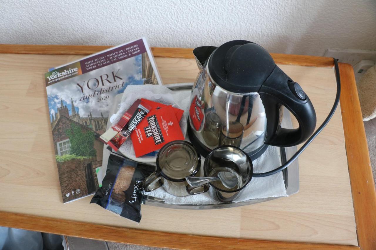 Greenside Guesthouse Йорк Екстериор снимка